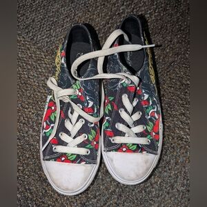 Ed Hardy Size 7